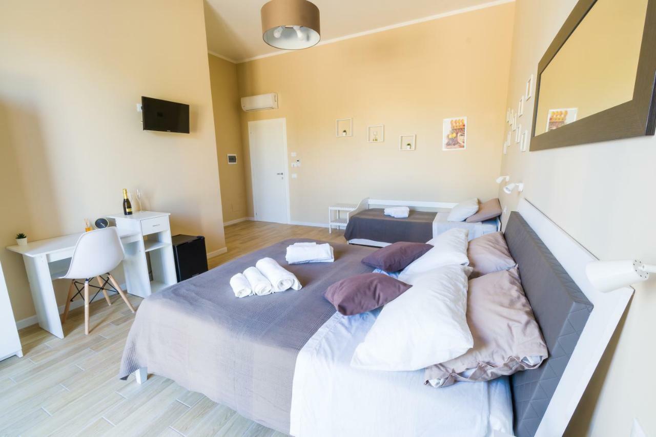 Stabile Hospitality Bed & Breakfast Trapani Bagian luar foto