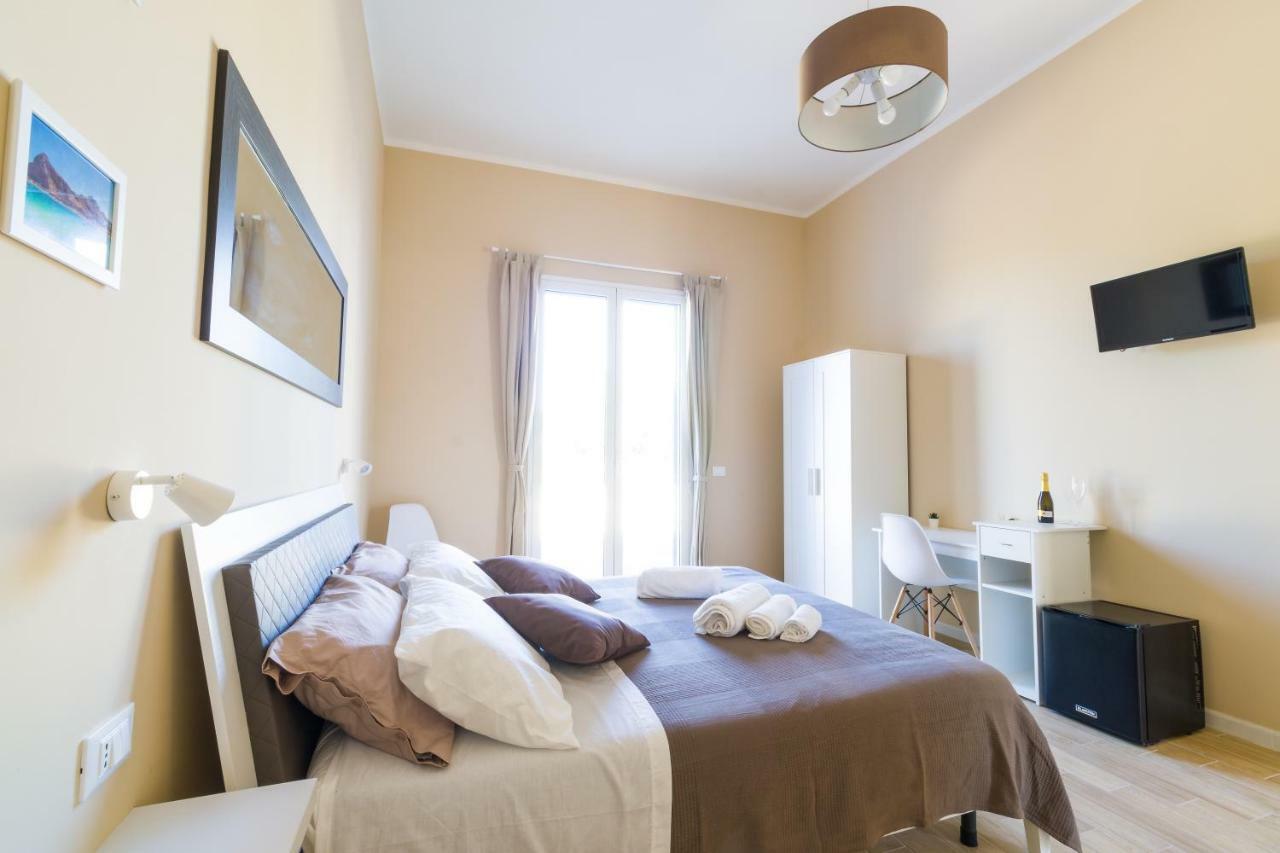 Stabile Hospitality Bed & Breakfast Trapani Bagian luar foto
