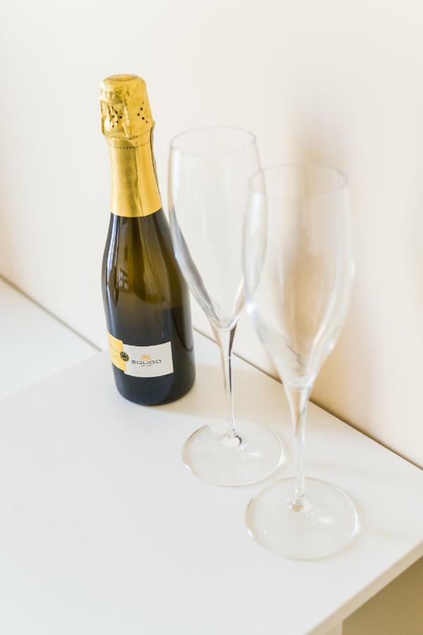 Stabile Hospitality Bed & Breakfast Trapani Bagian luar foto